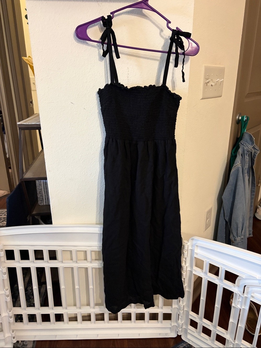 GAP Black Smocked Tie-Shoulder Midi Dress